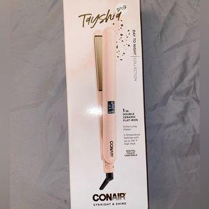 Conair straightener (New never used in a box)
